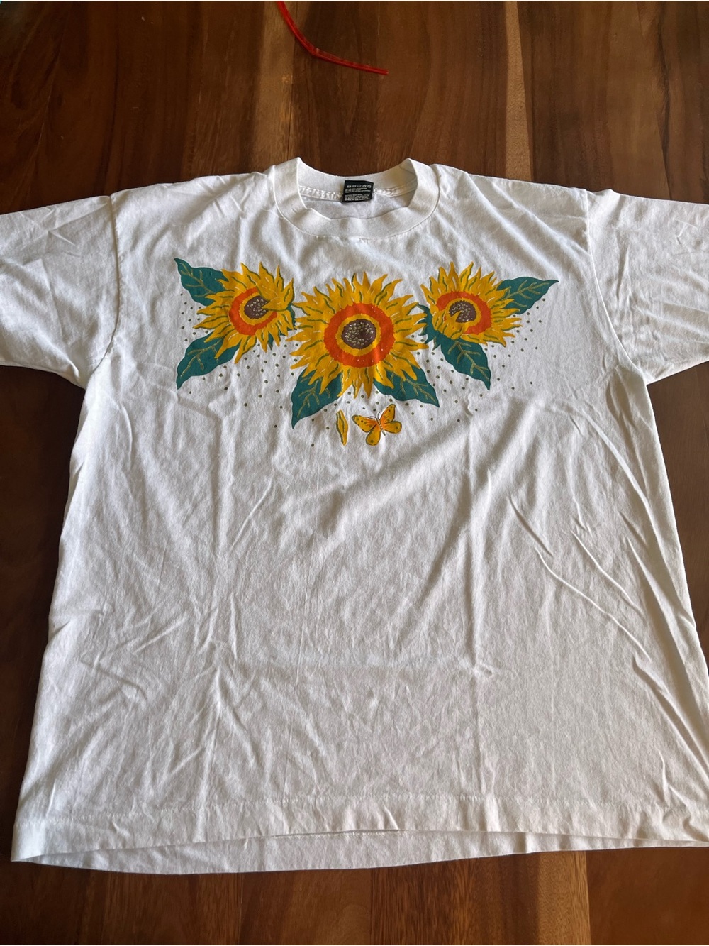 Fruit of the Loom White Tee with Vibrant Sunflower Graphic